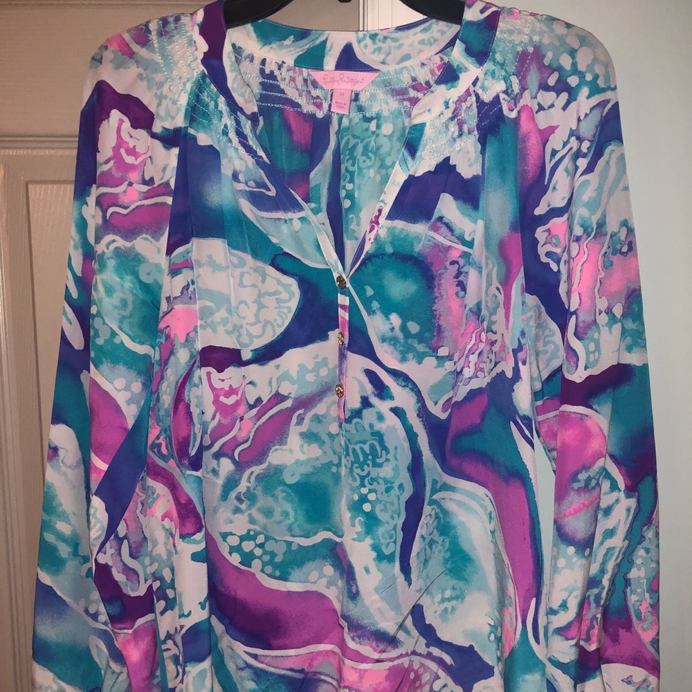 Lilly Pulitzer Elsa Top size medium - Picture 1 of 1